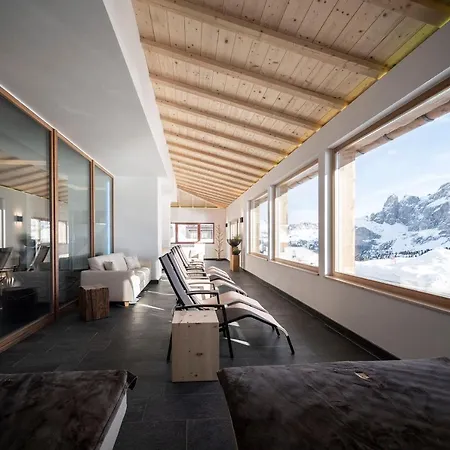 Passo Sella Dolomiti Mountain Hotel Selva di Val Gardena